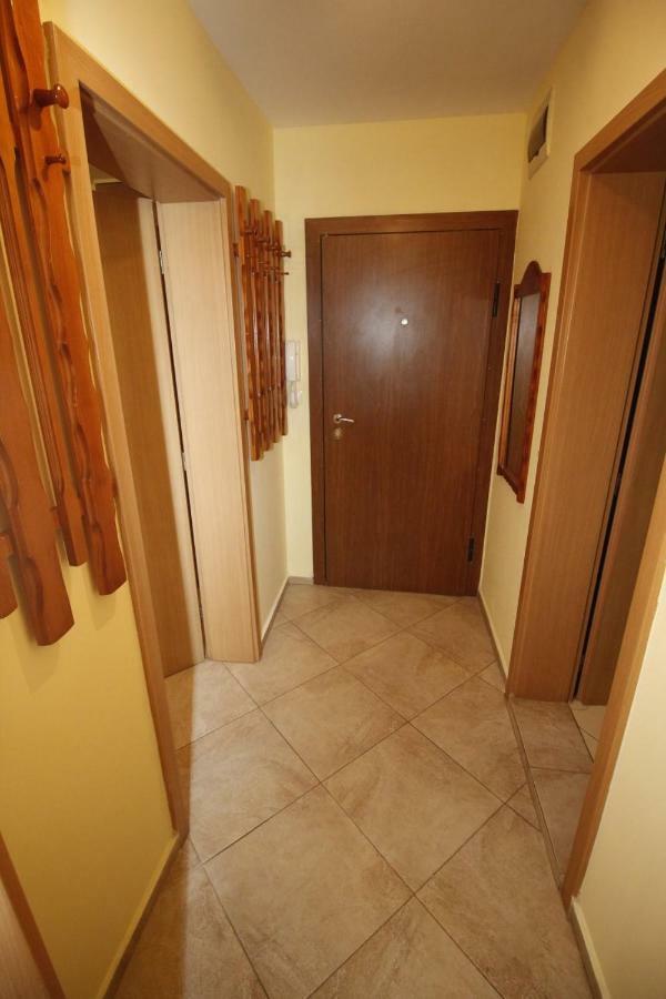 Apartment Rosi Pomorie Exterior foto